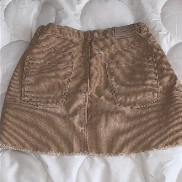 Cute skirt - Picture 2 of 2